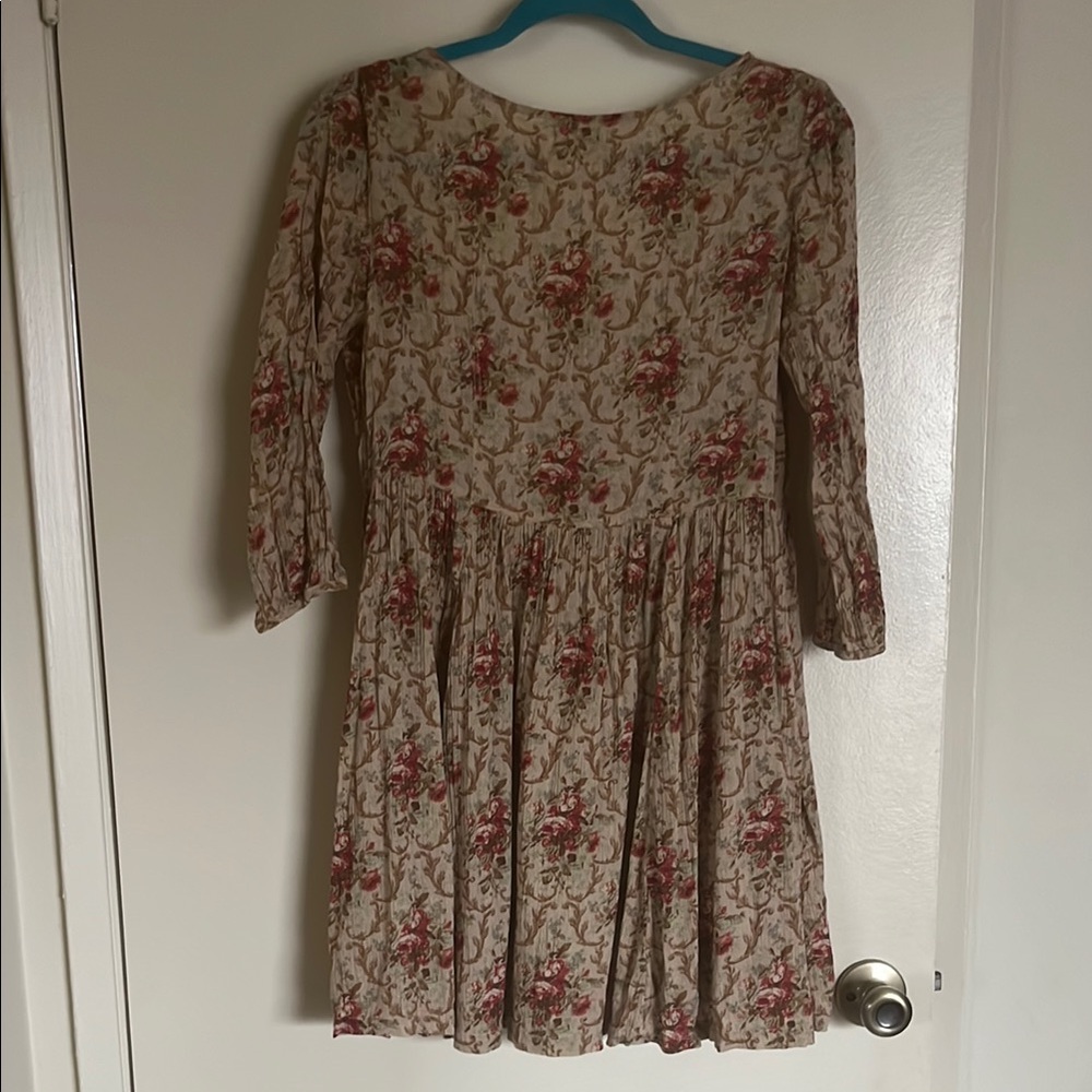 Floral Patterned Dress - Picture 2 of 3
